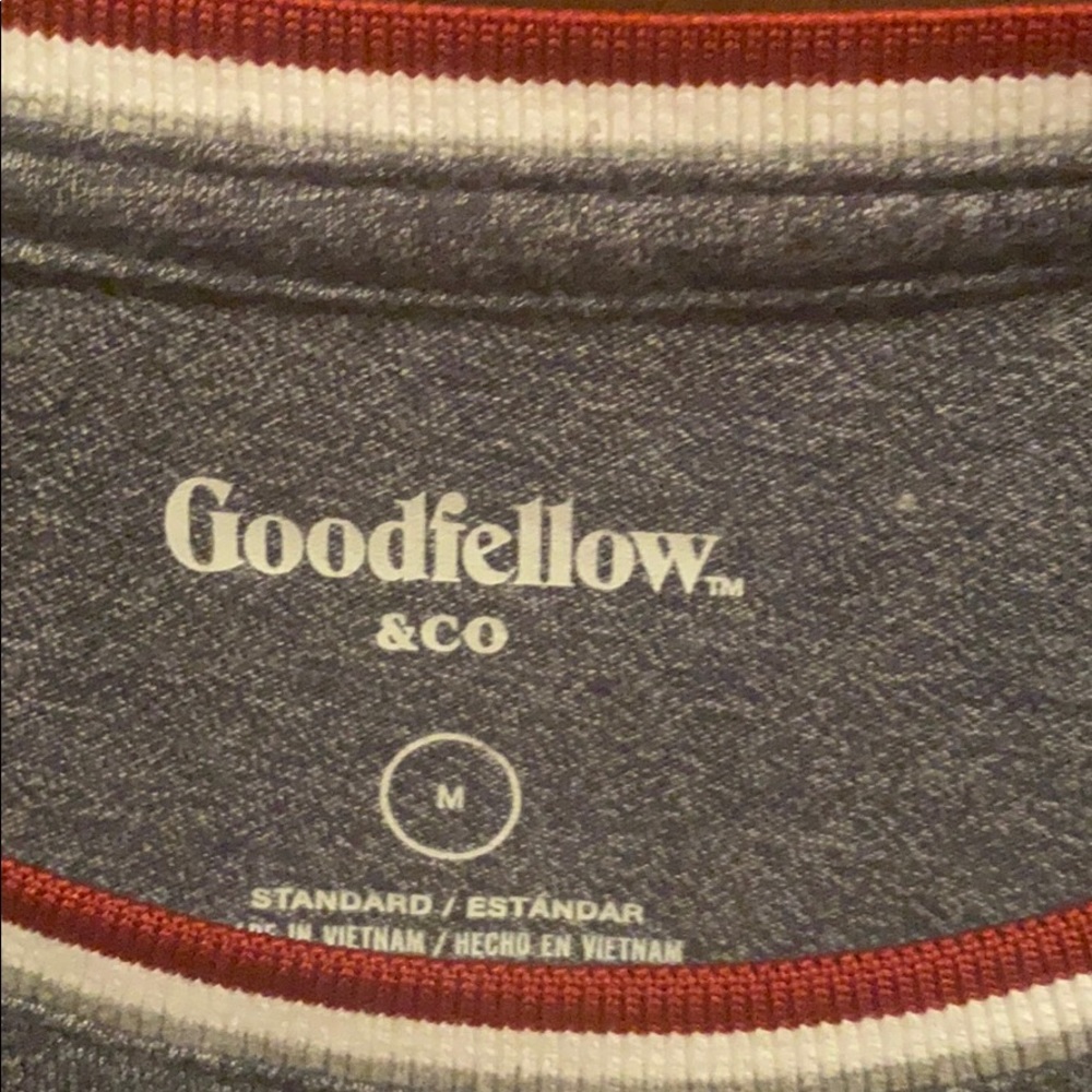Men’s tee - Picture 2 of 2
